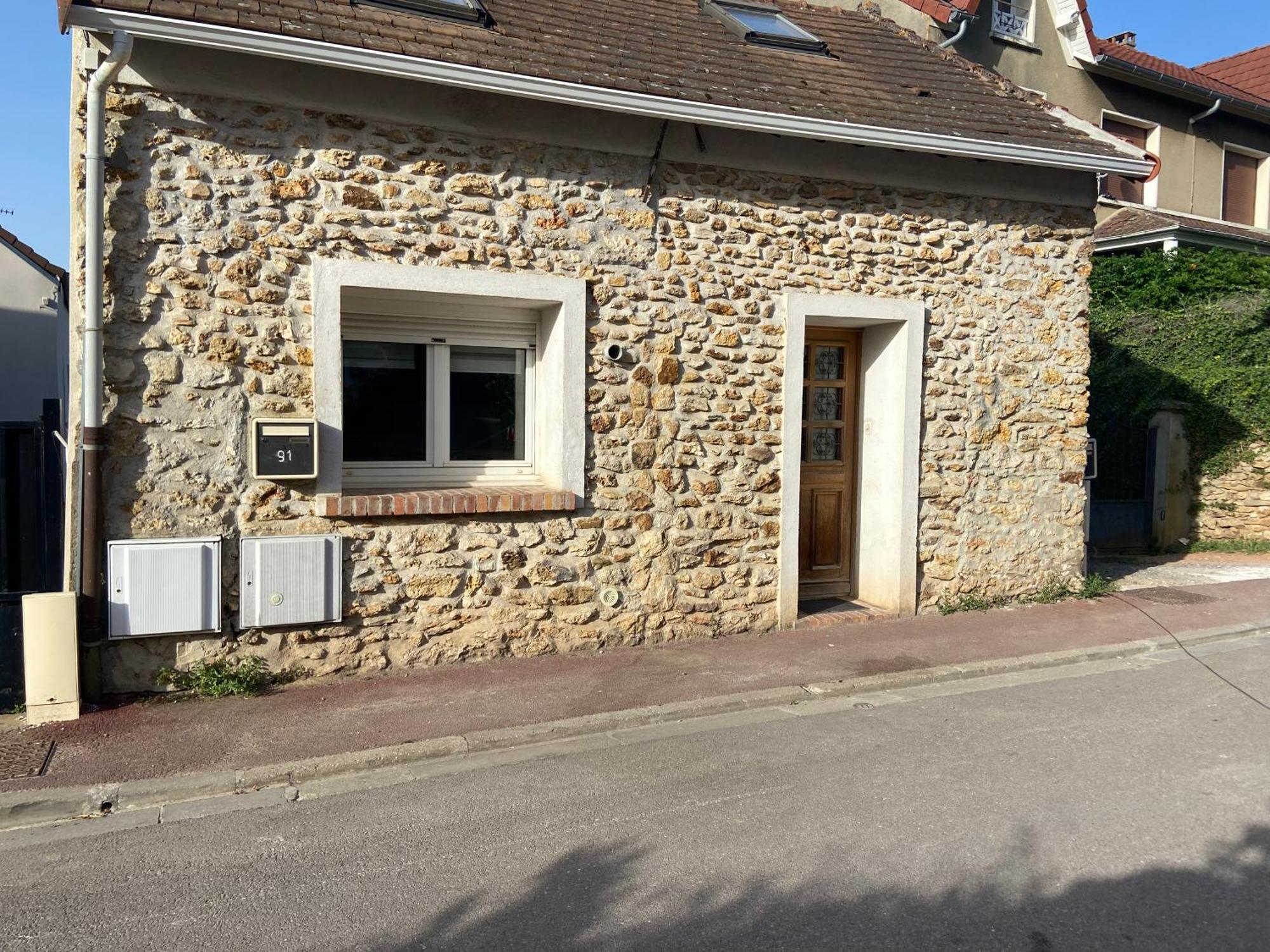 Maison Au Calme A L'Oree Du Bois. Acces A13-A14 Orgeval  Exterior photo